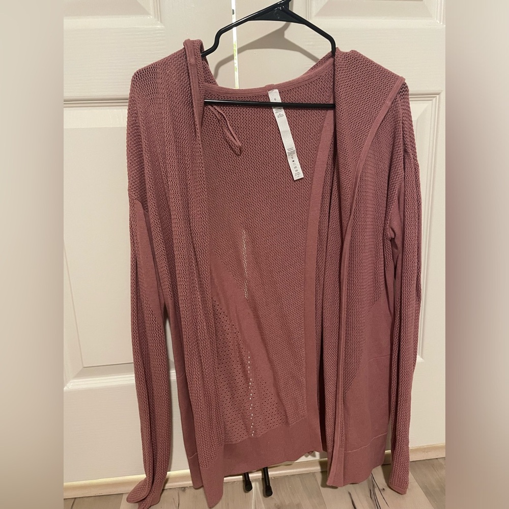 Lululemon mauve knitting cardigan